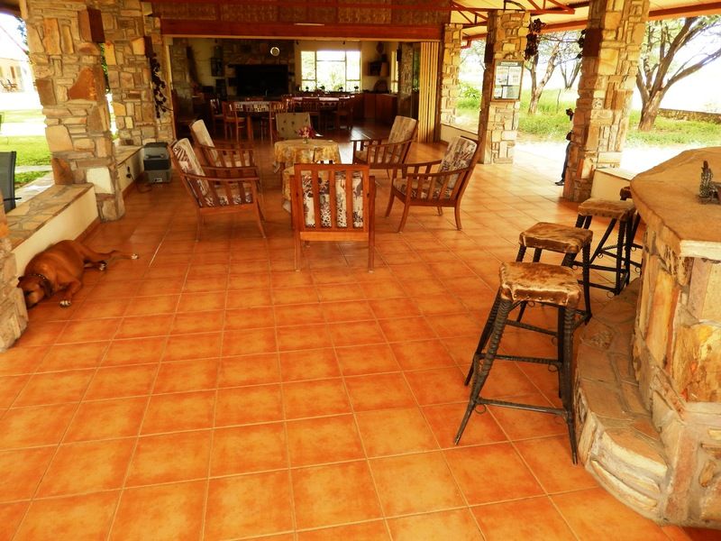 Hotel Dornhuegel Guestfarm Grootfontein Esterno foto