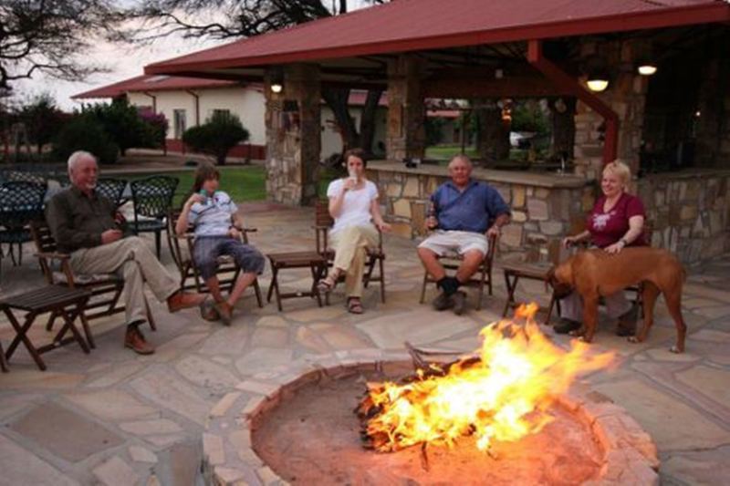 Hotel Dornhuegel Guestfarm Grootfontein Esterno foto