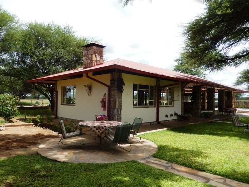 Hotel Dornhuegel Guestfarm Grootfontein Esterno foto